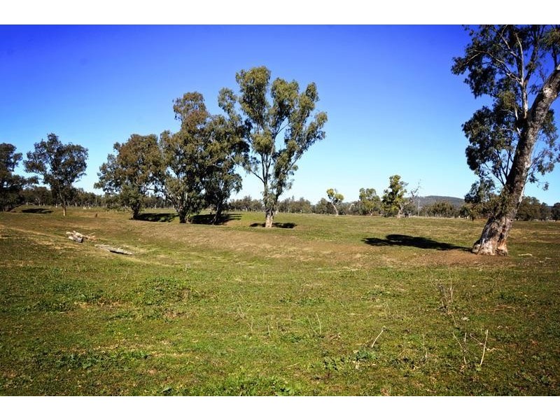 “Peppergrove Park” Peppergrove Lane, Gunnedah NSW 2380