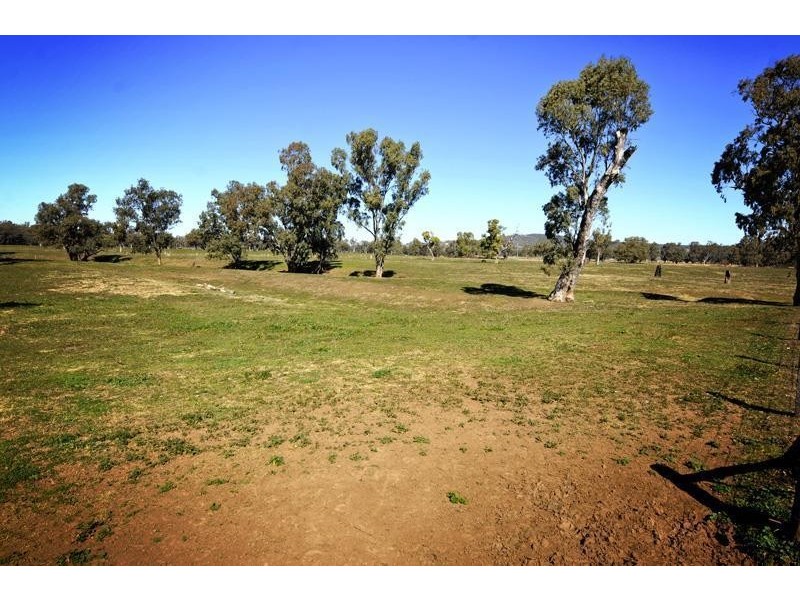 “Peppergrove Park” Peppergrove Lane, Gunnedah NSW 2380