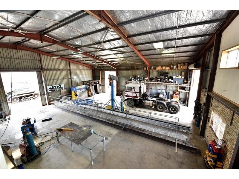 14 Farrar Road, Gunnedah NSW 2380