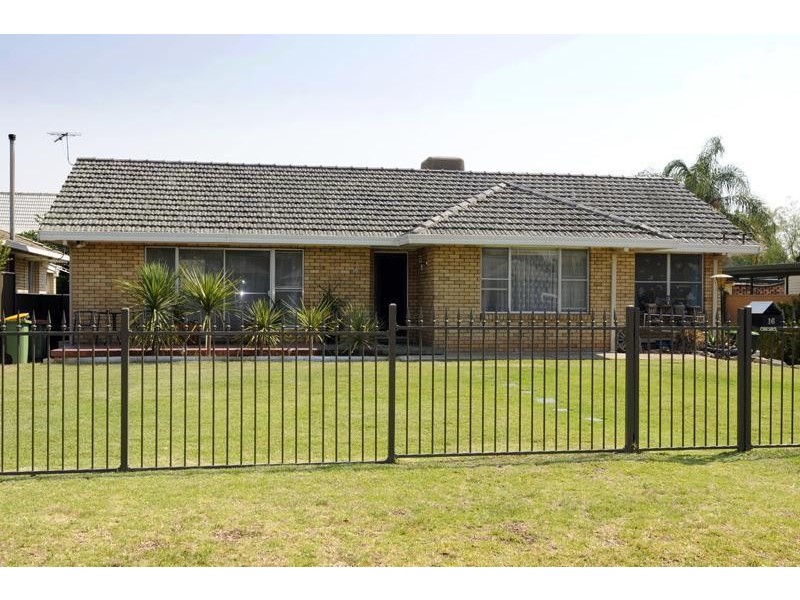 16 George Street, Gunnedah NSW 2380
