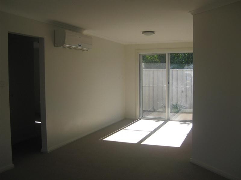 4/9 Bowen Avenue, Gunnedah NSW 2380