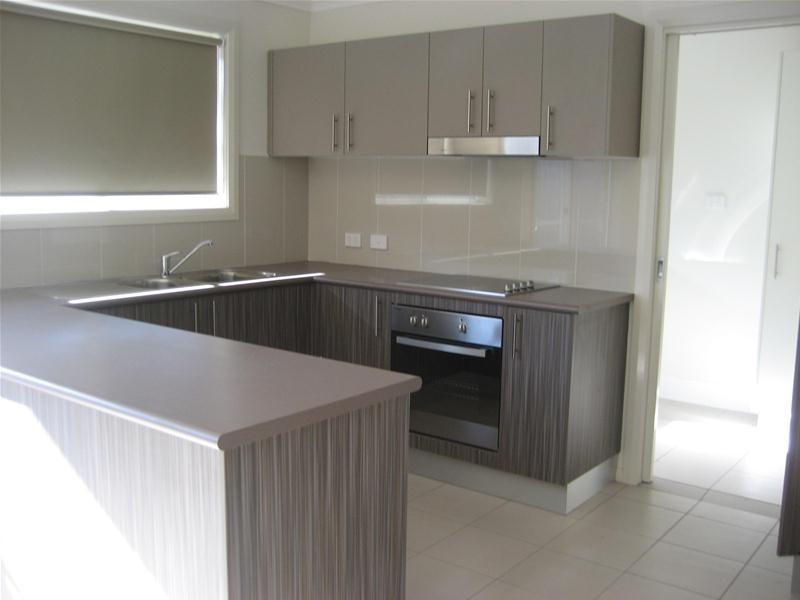 4/9 Bowen Avenue, Gunnedah NSW 2380