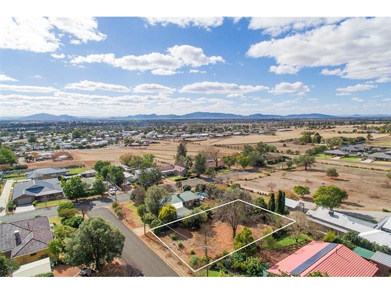 4 Sanders Place, Gunnedah NSW 2380