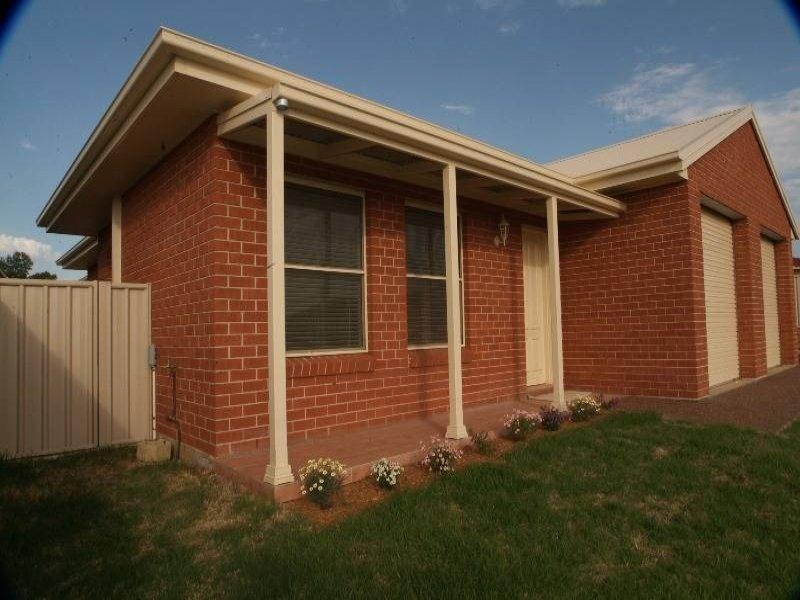 1/20 Hinton Drive, Gunnedah NSW 2380