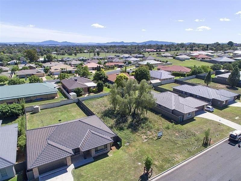 20 Kurrajong Road, Gunnedah NSW 2380