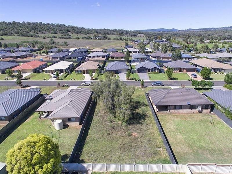 20 Kurrajong Road, Gunnedah NSW 2380