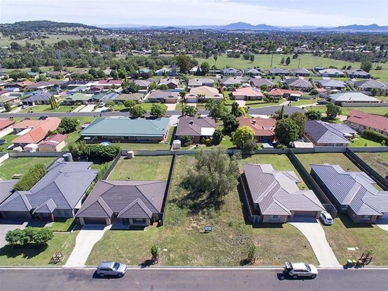 20 Kurrajong Road, Gunnedah NSW 2380