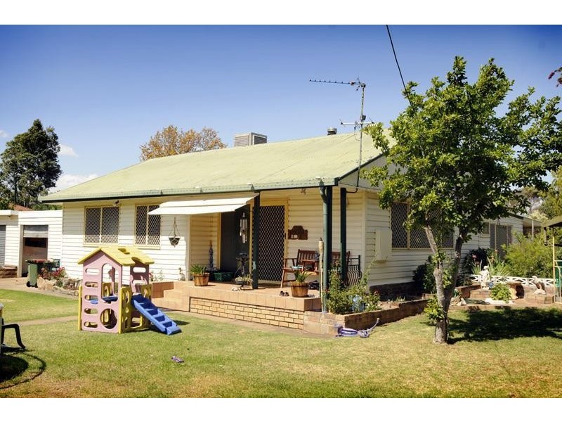 60 Wandobah Road, Gunnedah NSW 2380