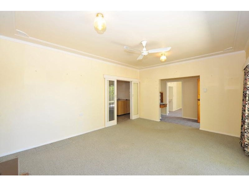 27 Beulah Street, Gunnedah NSW 2380