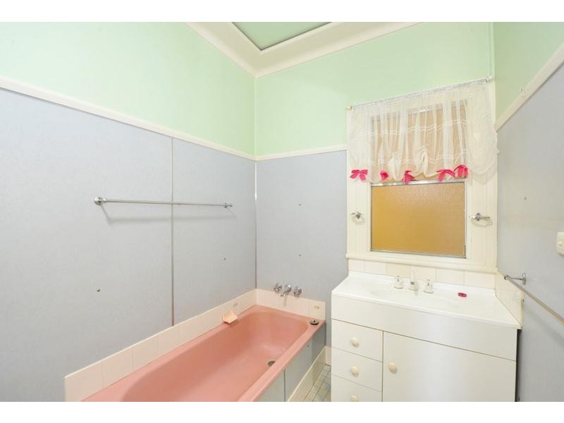 27 Beulah Street, Gunnedah NSW 2380