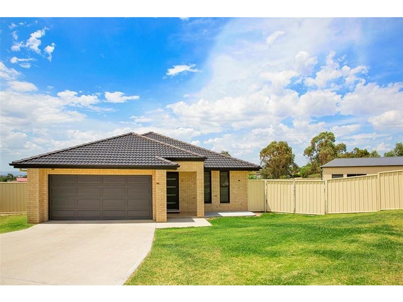 9 Waratah Close, Gunnedah NSW 2380