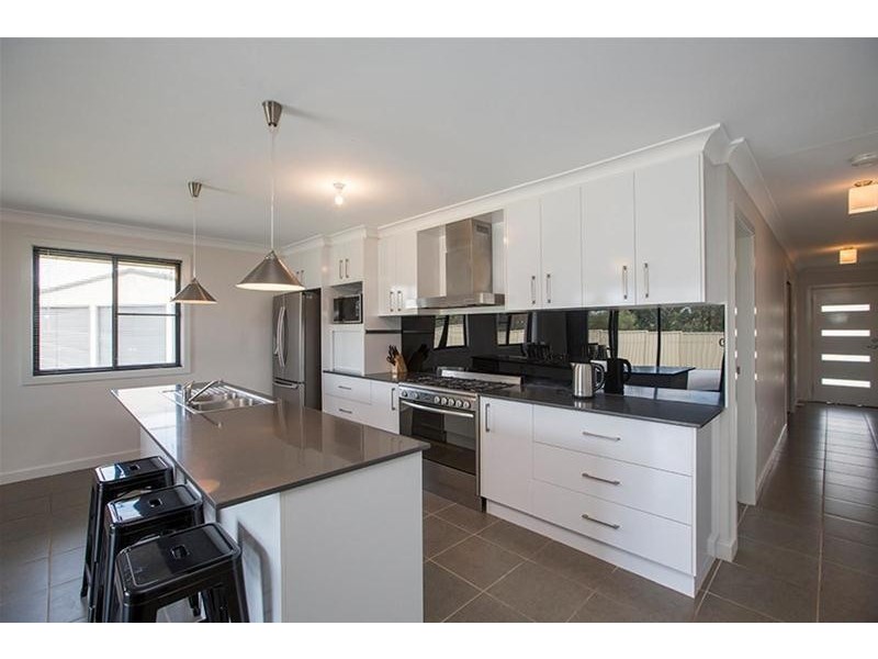 9 Waratah Close, Gunnedah NSW 2380