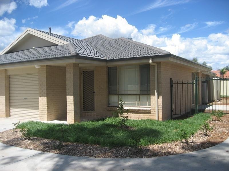 2/51B Hunter Street, Gunnedah NSW 2380