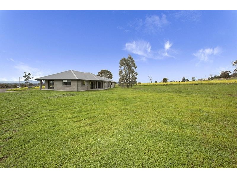 14 Bindea Place, Gunnedah NSW 2380