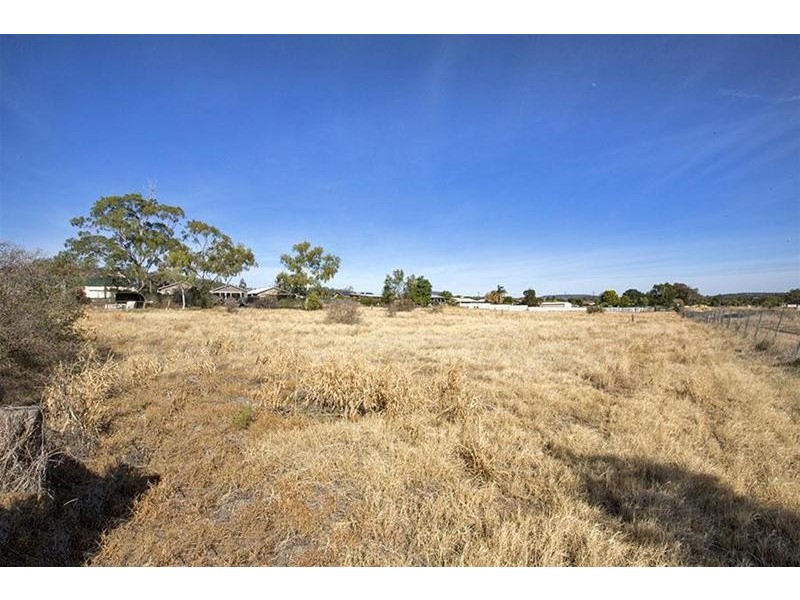 54 Kamilaroi Road, Gunnedah NSW 2380