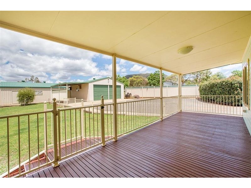 19 Galway Avenue, Gunnedah NSW 2380