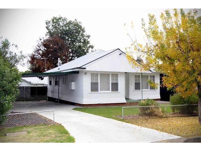 4 Euroa Street, Gunnedah NSW 2380