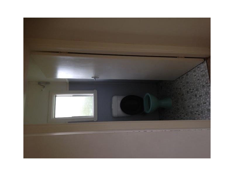 2/2  Greys Place, Gunnedah NSW 2380