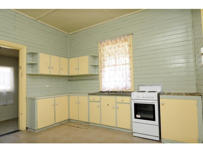 25 Little Barber Street, Gunnedah NSW 2380