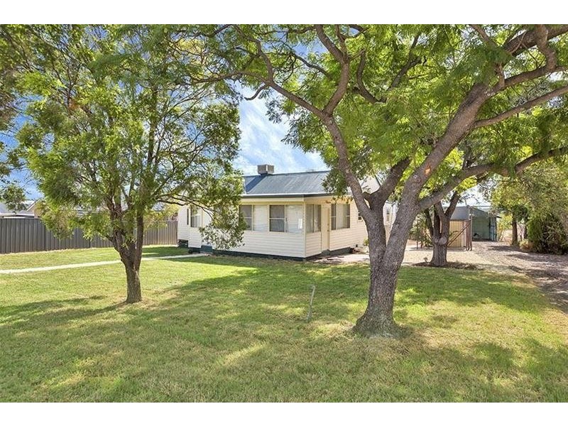 House and land/54 a Kamilaroi Road, Gunnedah NSW 2380