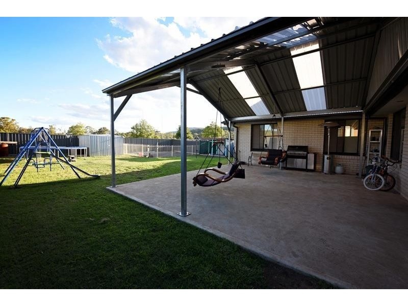 17 Tallowwood Drive, Gunnedah NSW 2380