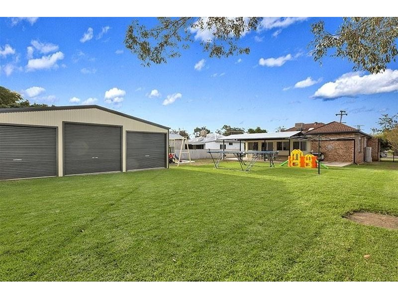 27 Eighth Divisional Memorial Avenue, Gunnedah NSW 2380