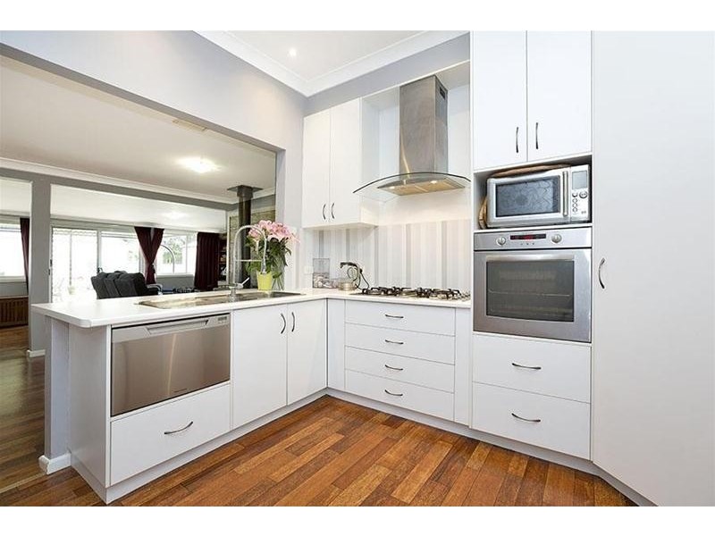 27 Eighth Divisional Memorial Avenue, Gunnedah NSW 2380