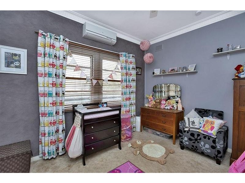 27 Eighth Divisional Memorial Avenue, Gunnedah NSW 2380