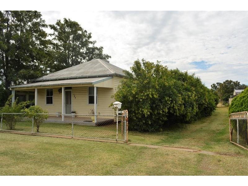 144 Bloomfield Street, Gunnedah NSW 2380