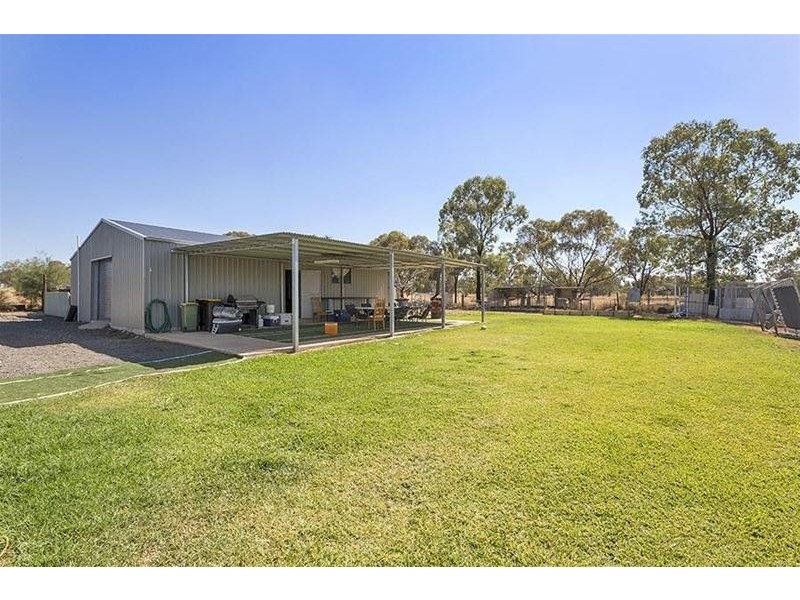 22 Reading Road, Gunnedah NSW 2380