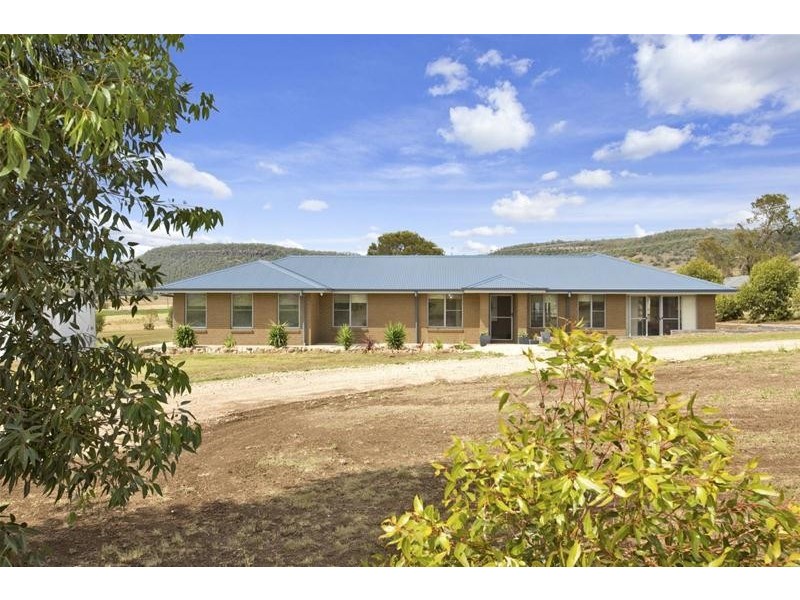 35 Eveleigh Road, Gunnedah NSW 2380