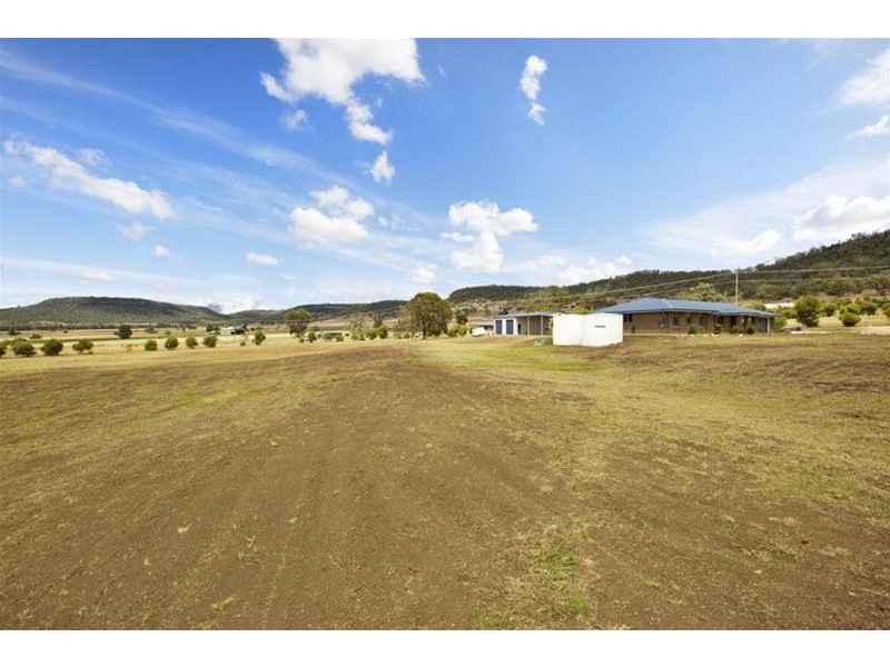 35 Eveleigh Road, Gunnedah NSW 2380
