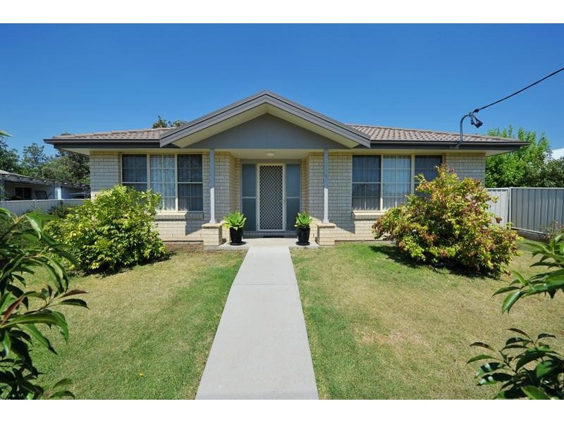 1/201 Bloomfield Street, Gunnedah NSW 2380