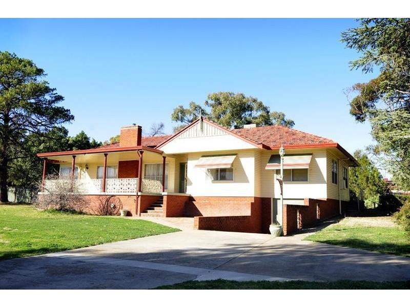 77 Lincoln Street, Gunnedah NSW 2380