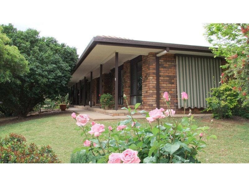 13 Gallen Avenue, Gunnedah NSW 2380