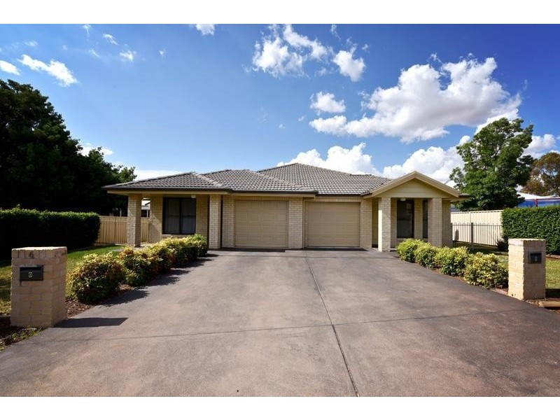 4/9 Little Hunter Street, Gunnedah NSW 2380