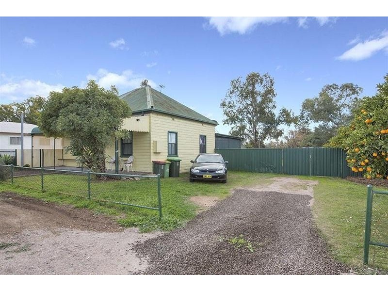 32 Conadilly Street, Gunnedah NSW 2380