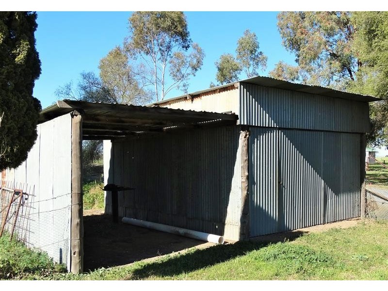 80 Phillip Street, Carroll NSW 2340