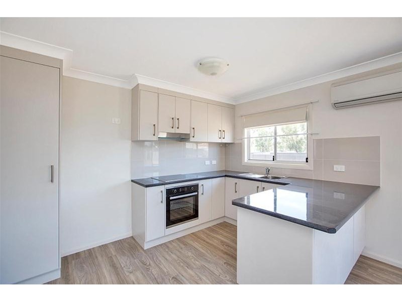 4 Pine Street, Curlewis NSW 2381