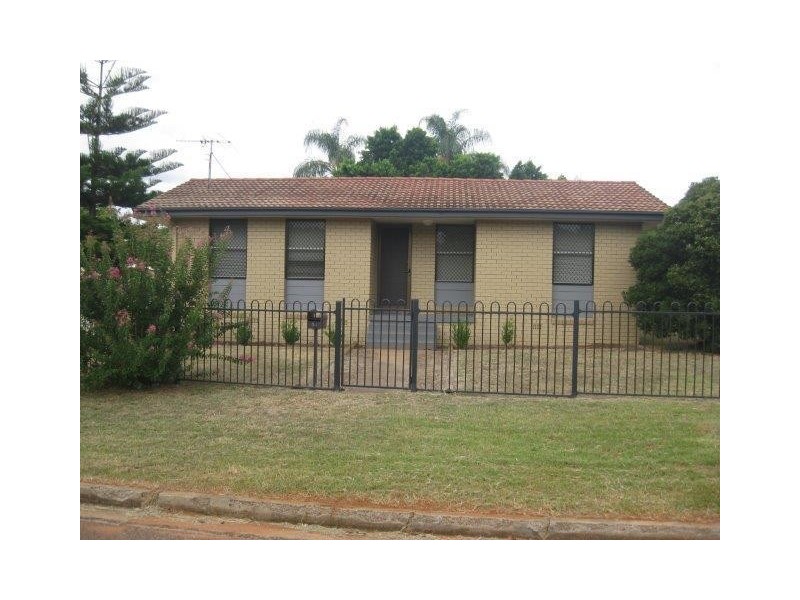 50 Hopedale Avenue, Gunnedah NSW 2380