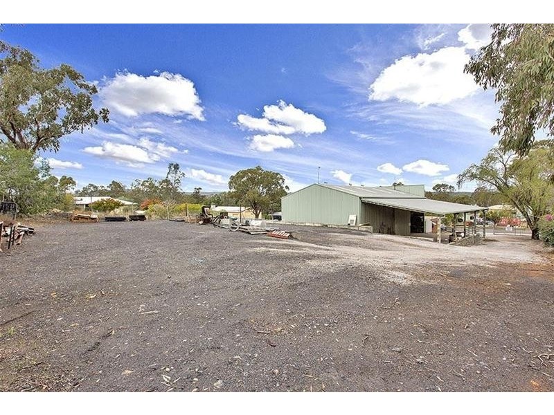 8 Borthistle Road, Gunnedah NSW 2380