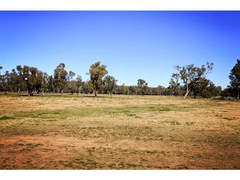 “Cattle Camp” Bluevale Vale, Gunnedah NSW 2380