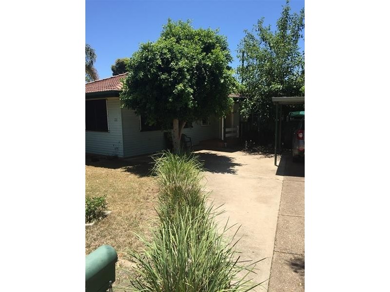 32 George, Gunnedah NSW 2380