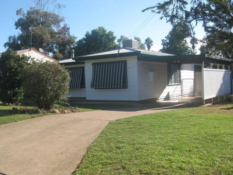 7 Pike Street, Gunnedah NSW 2380