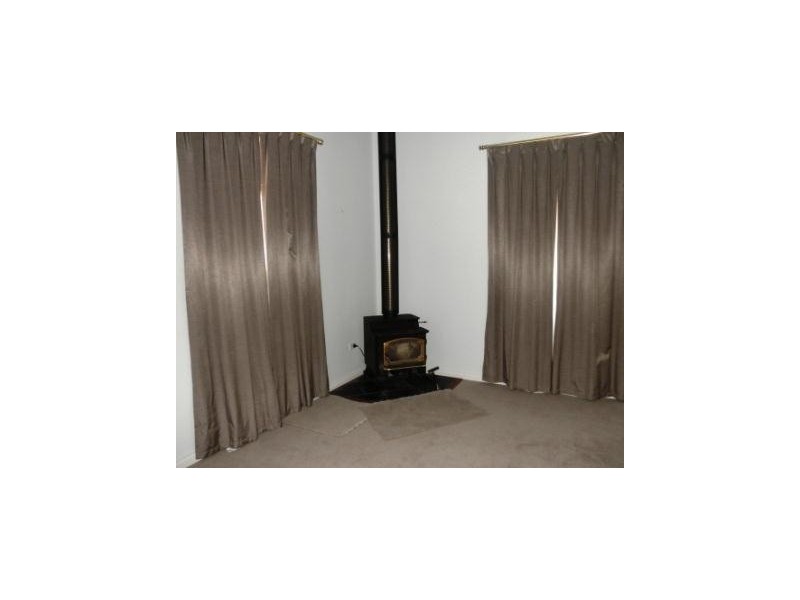 8 Galway Avenue, Gunnedah NSW 2380