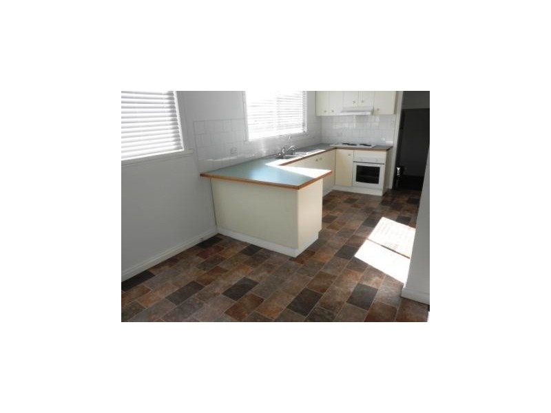 8 Galway Avenue, Gunnedah NSW 2380