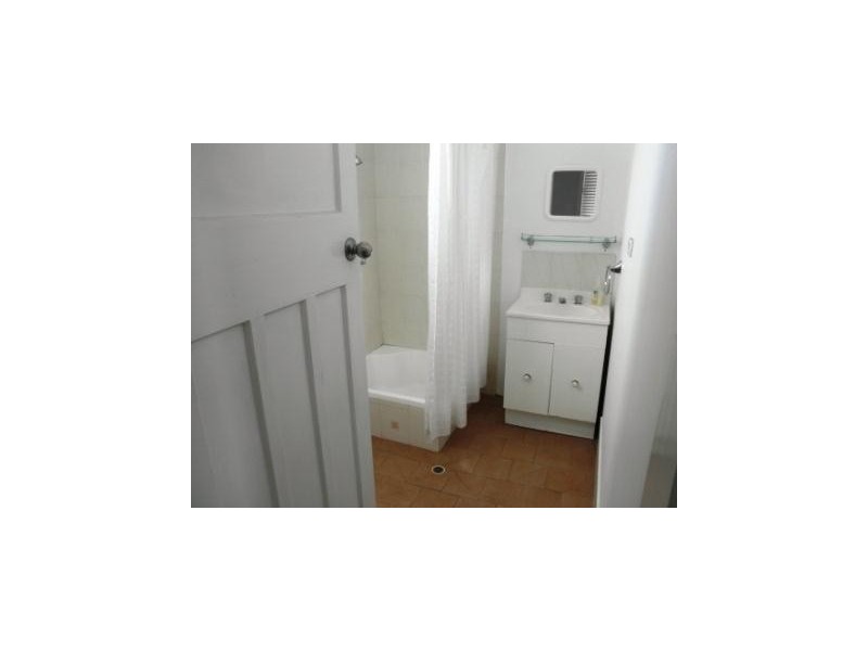 8 Galway Avenue, Gunnedah NSW 2380