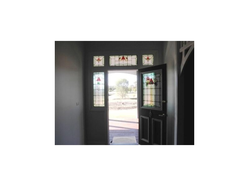 8 Galway Avenue, Gunnedah NSW 2380