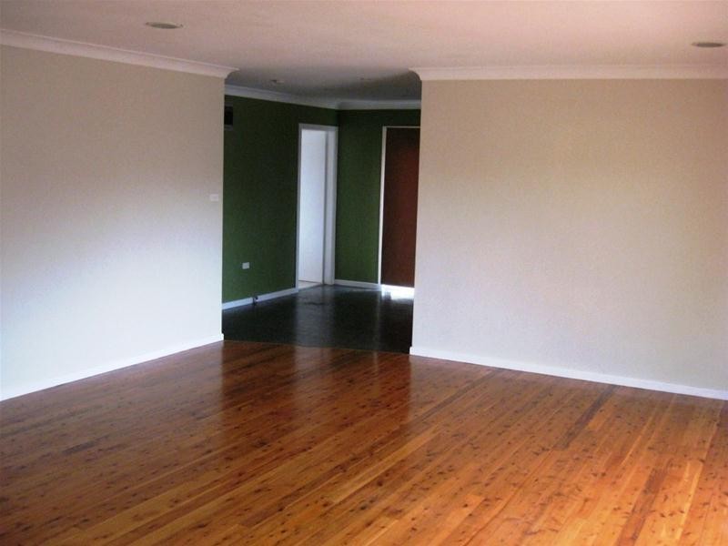 11 Ewing Street, Gunnedah NSW 2380