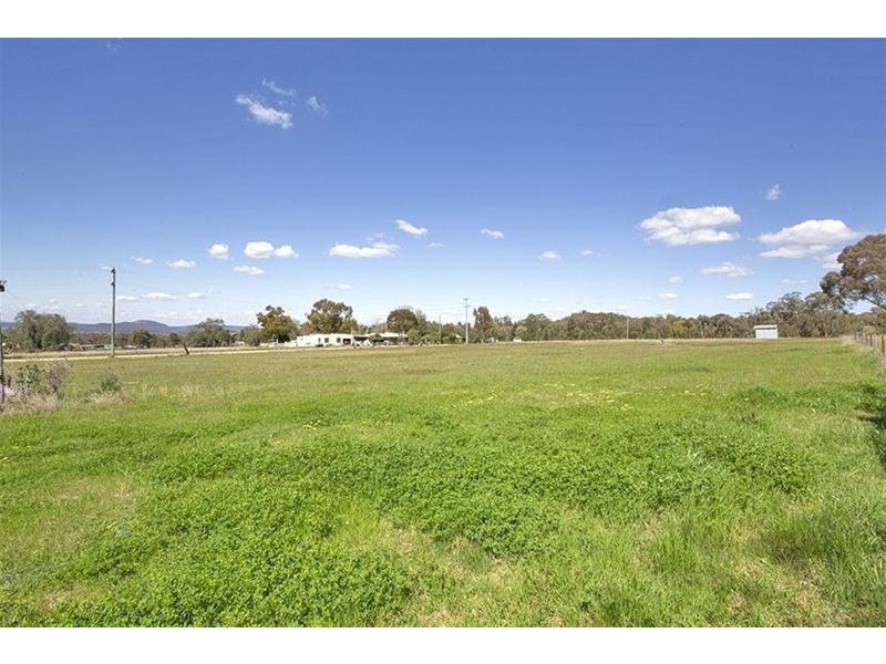 11 34-36 Bomera Street, Tambar Springs NSW 2381